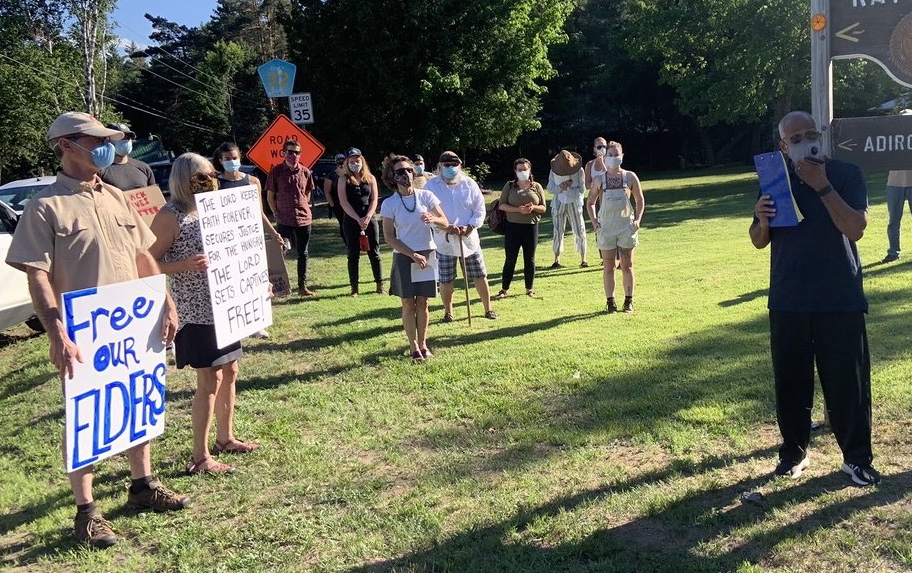 protest in front of adirondack correctional facility